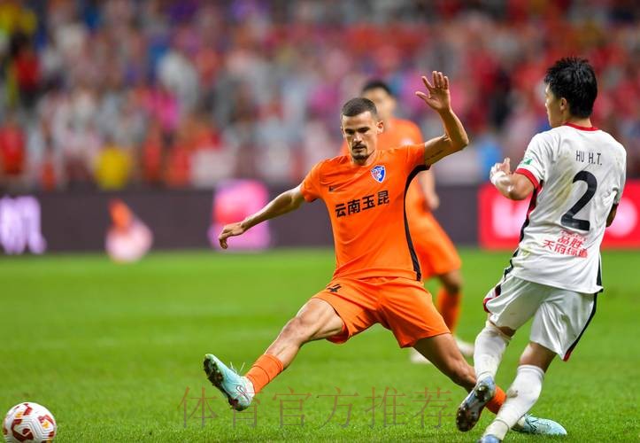 青超新闻 | 特写:昆明足球人期待大西南崛起 青超新闻 | 特写:昆明足球人期待大西南崛起